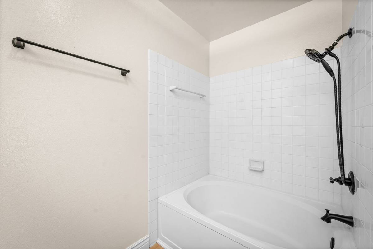 Apartment for rent at 95-968 Wikao St, Mililani, HI 96789
