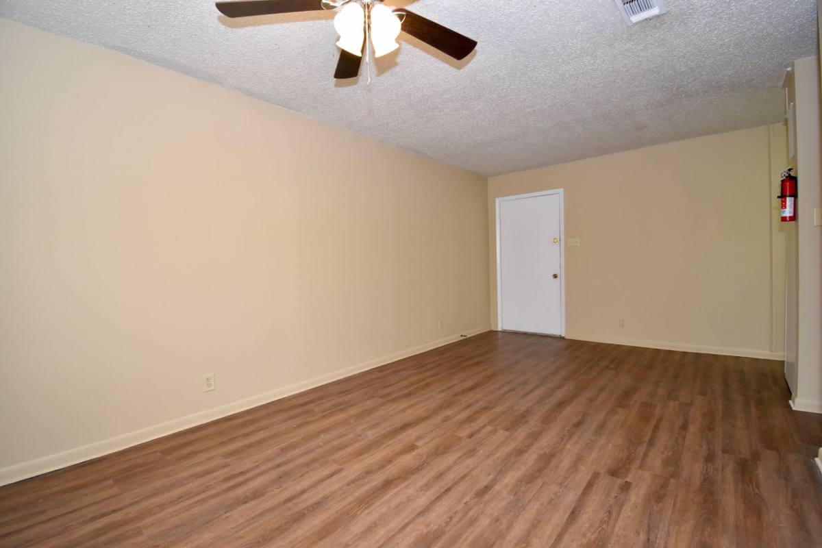 Apartment for rent at 1701 W California Ave, Ruston, LA 71270