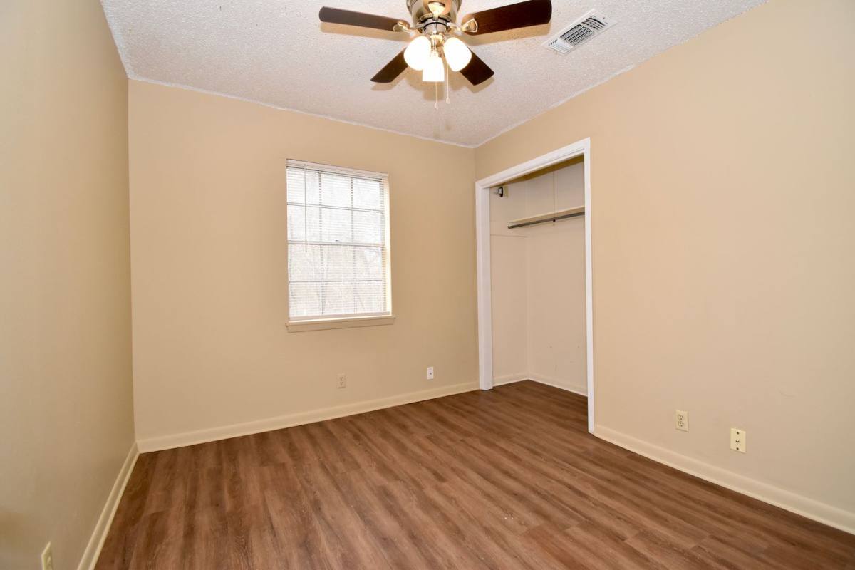 Apartment for rent at 1701 W California Ave, Ruston, LA 71270