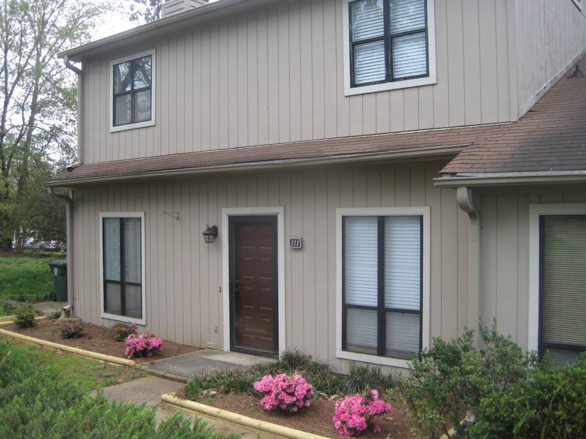 Townhouse for rent at 111 Charter Oaks Circle, Cary, NC 27511