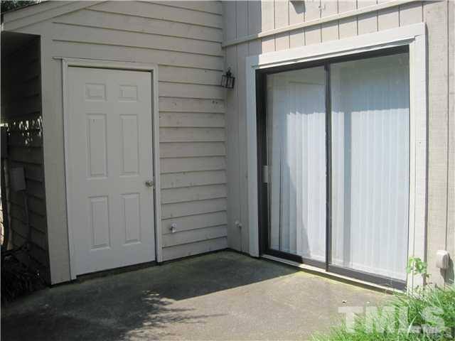 Townhouse for rent at 111 Charter Oaks Circle, Cary, NC 27511