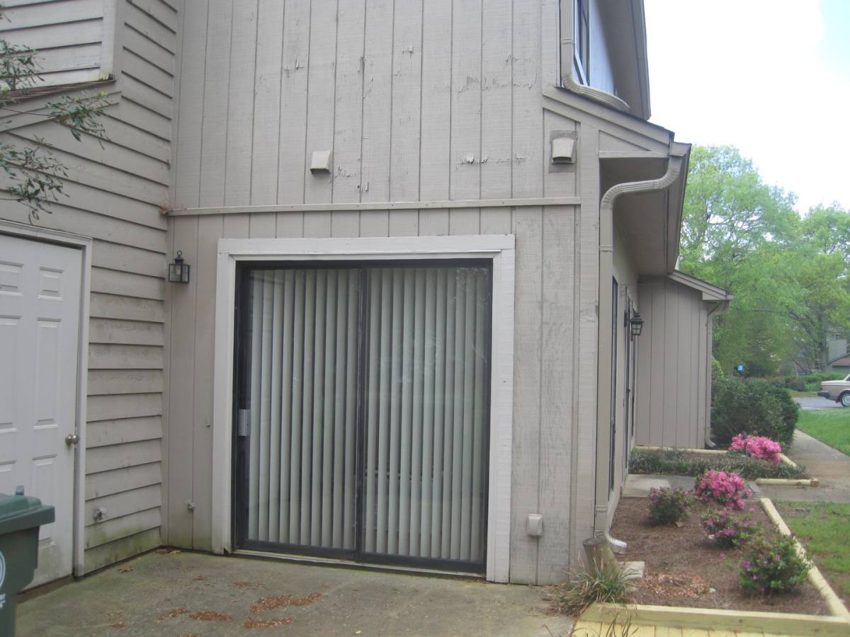 Townhouse for rent at 111 Charter Oaks Circle, Cary, NC 27511