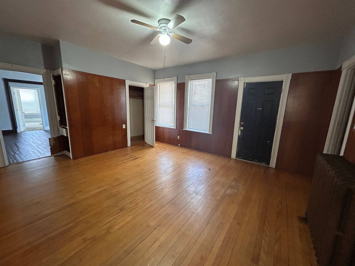 Apartment for rent at 91-93 Kelley St, Manchester, NH 03102
