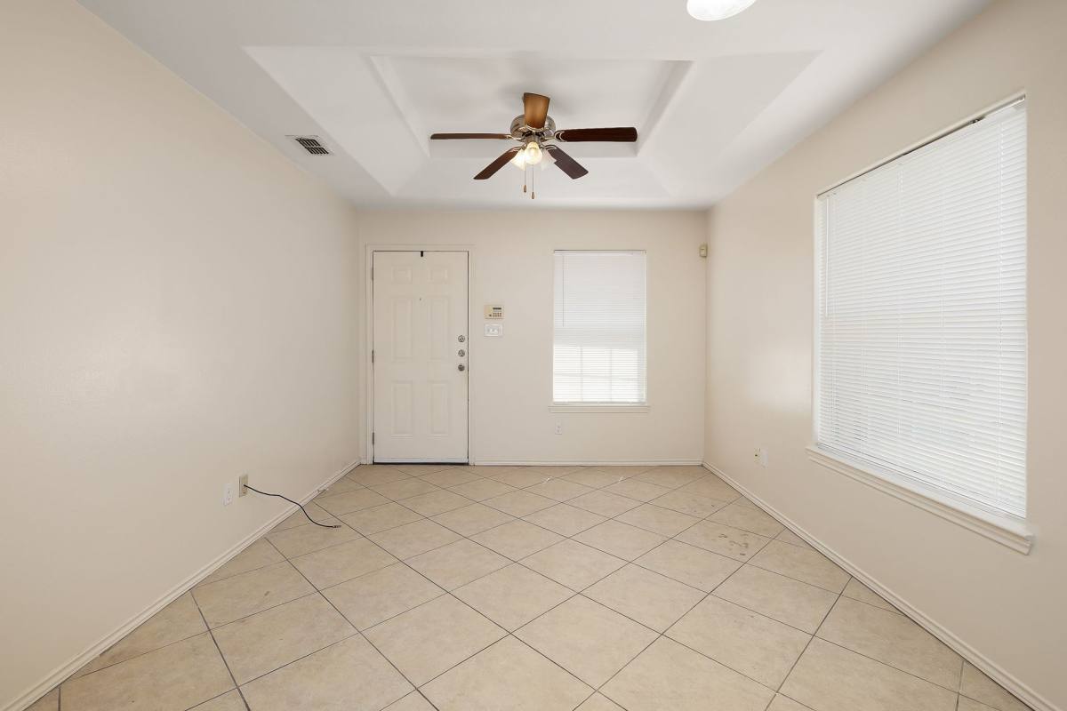 Apartment for rent at 2100 Kerria Ave, McAllen, TX 78501