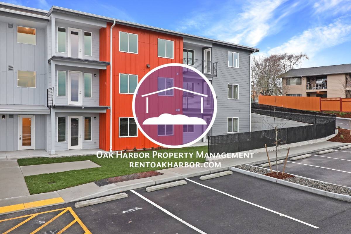 Apartment for rent at 435 SE Barrington Dr, Oak Harbor, WA 98277