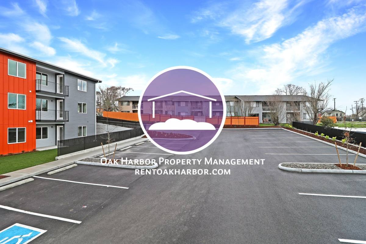Apartment for rent at 435 SE Barrington Dr, Oak Harbor, WA 98277