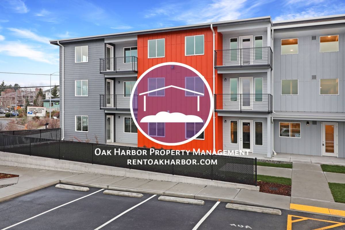 Apartment for rent at 435 SE Barrington Dr, Oak Harbor, WA 98277