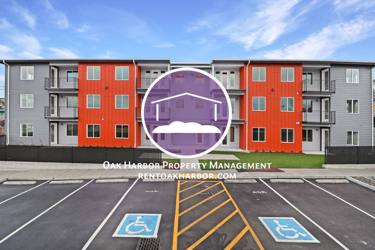 Apartment for rent at 435 SE Barrington Dr, Oak Harbor, WA 98277