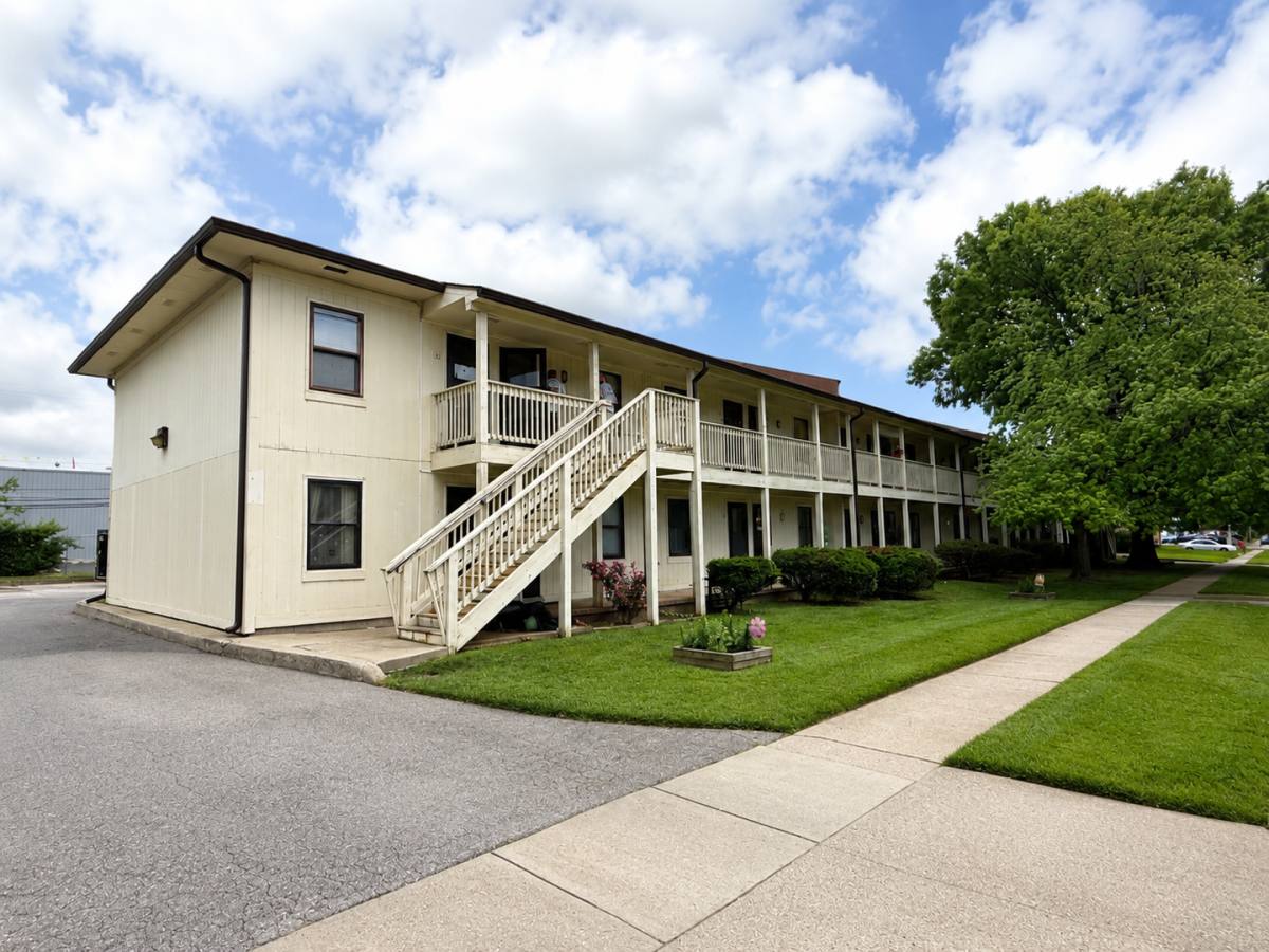 Apartment for rent at 211 Twelfth St, Lexington, KY 40505