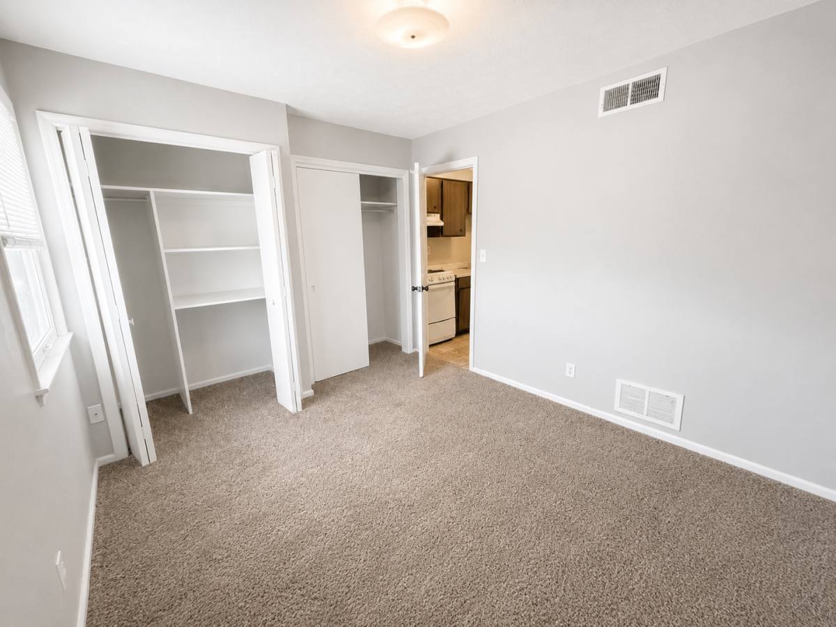 Apartment for rent at 211 Twelfth St, Lexington, KY 40505