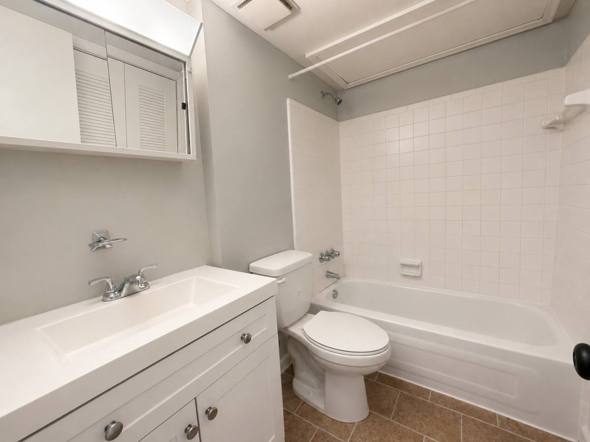 Apartment for rent at 211 Twelfth St, Lexington, KY 40505