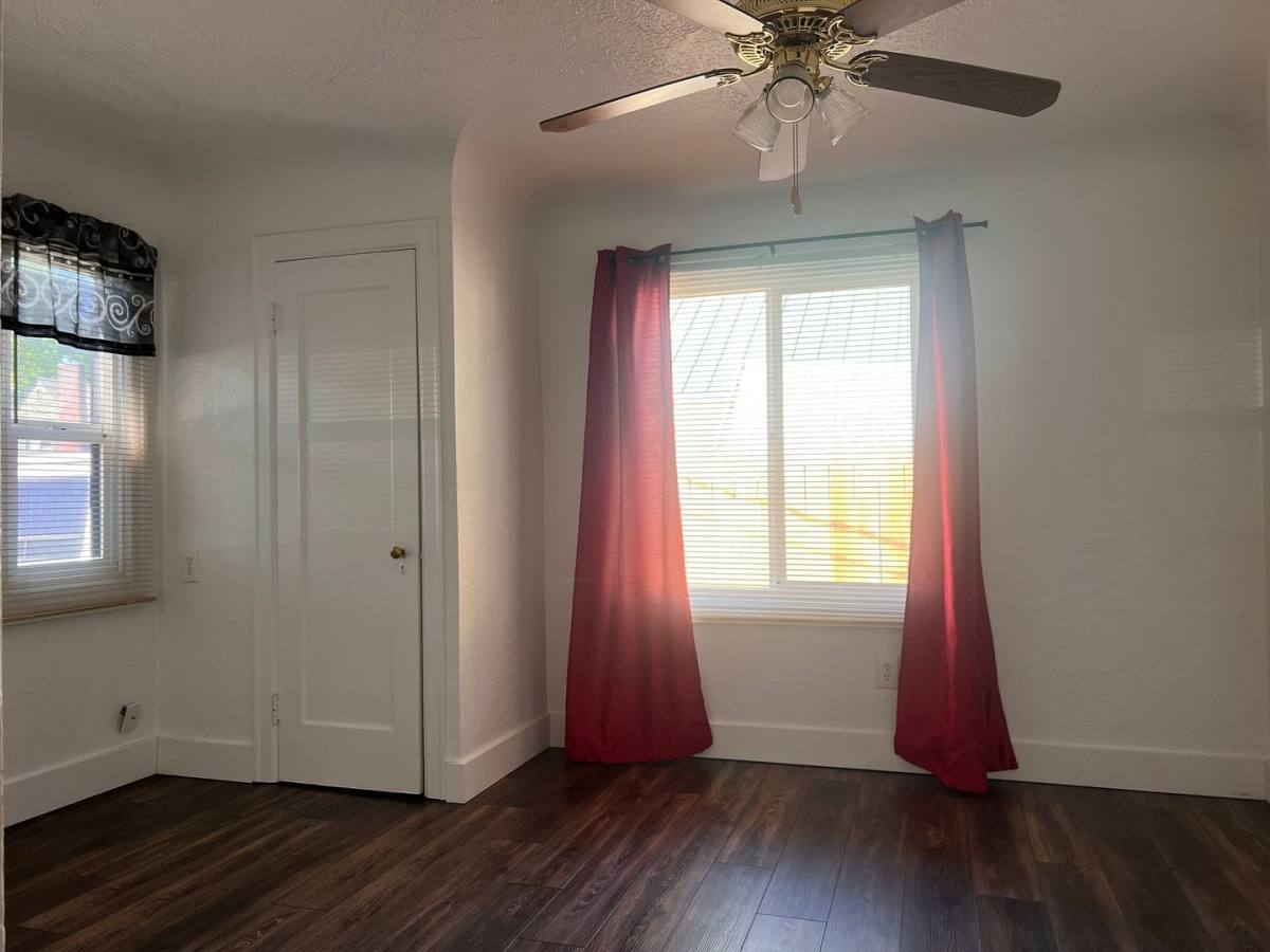 House for rent at 555 W Grant St, Lebanon, OR 97355