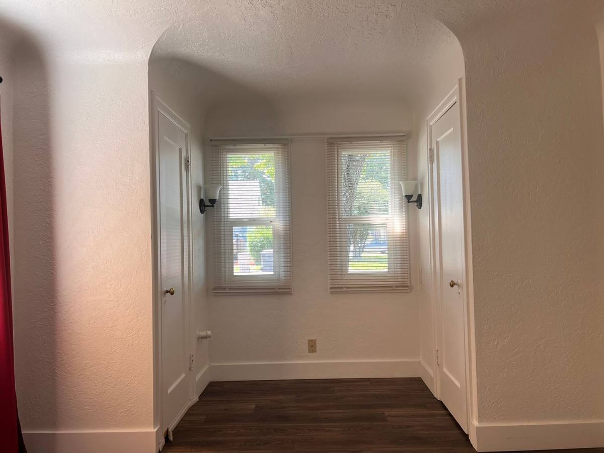 House for rent at 555 W Grant St, Lebanon, OR 97355