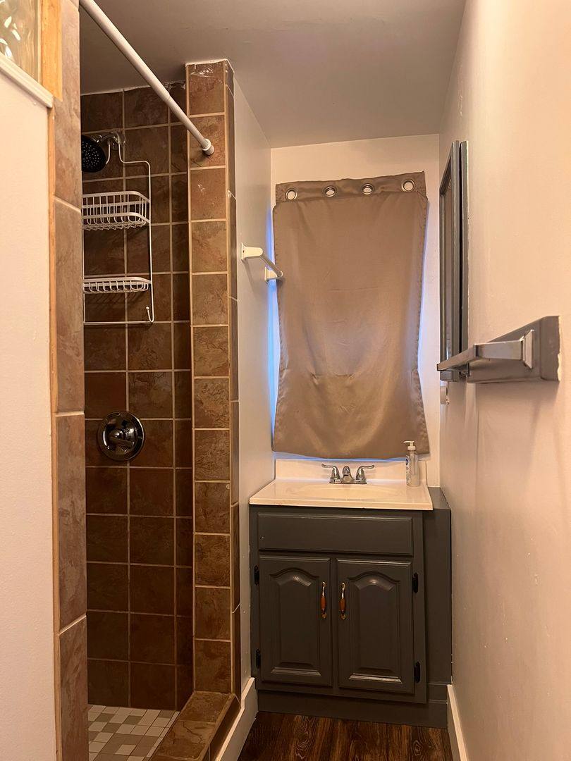 House for rent at 555 W Grant St, Lebanon, OR 97355