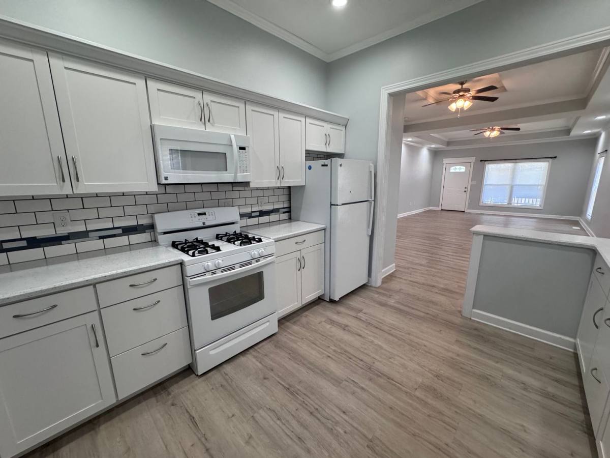 Apartment for rent at 2016 Guthrie Ave, Paducah, KY 42003
