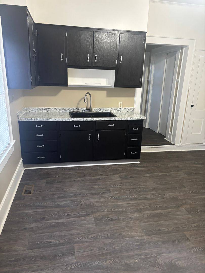 House for rent at 925 Fix St, Burlington, NC 27215