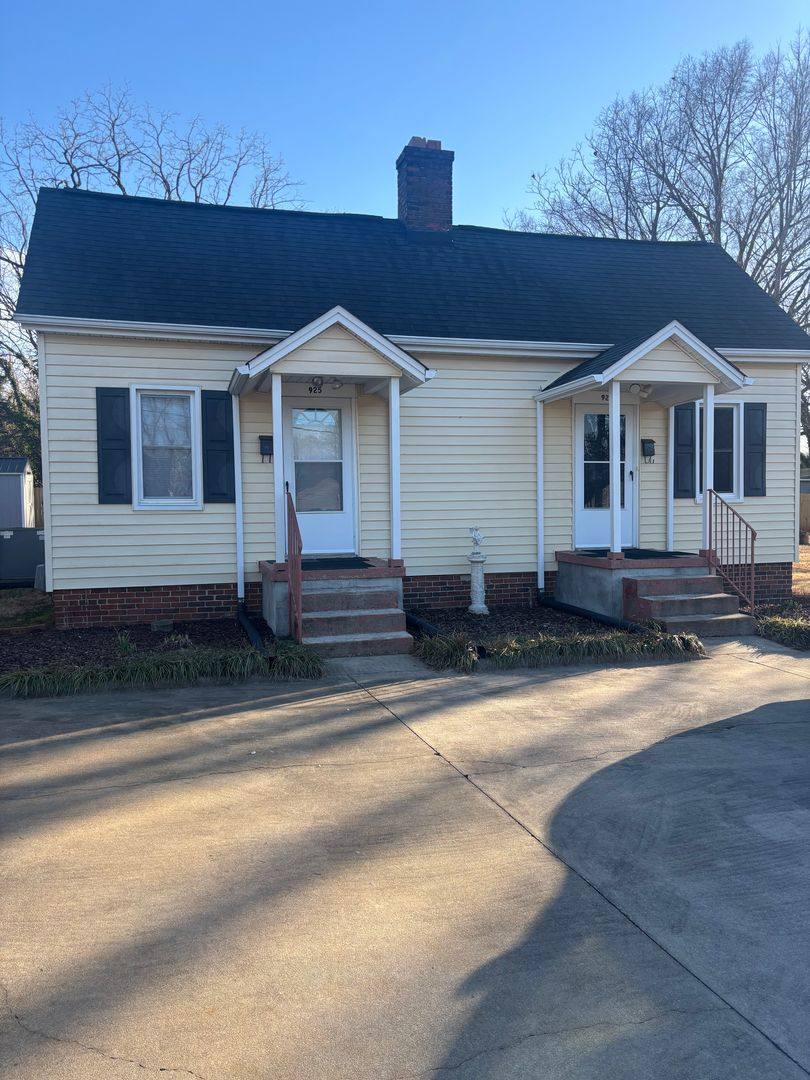 House for rent at 925 Fix St, Burlington, NC 27215