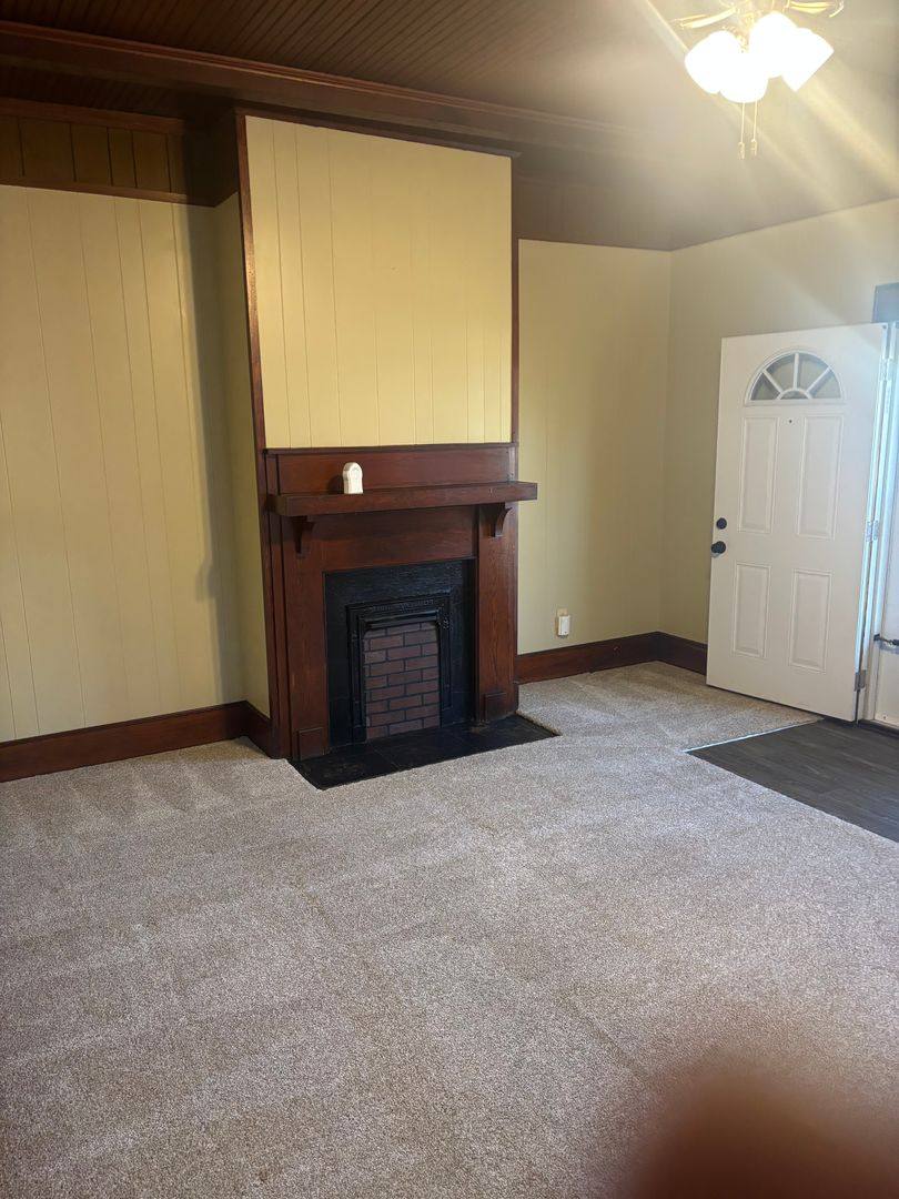 House for rent at 925 Fix St, Burlington, NC 27215