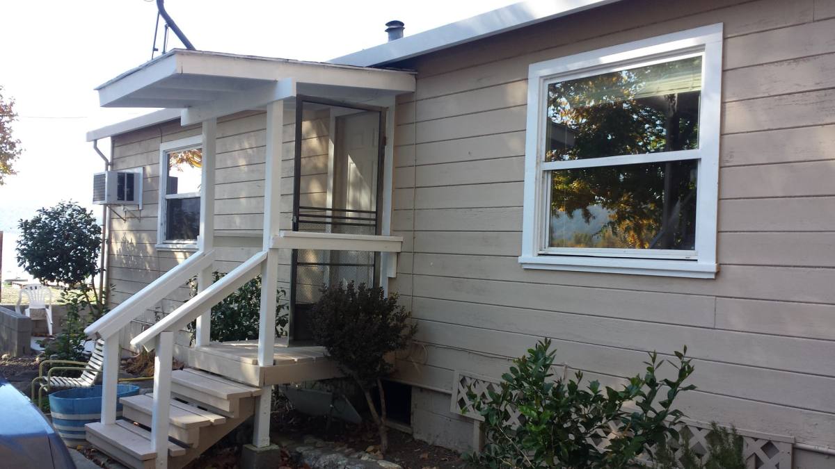 House for rent at 13961 Lakeshore, Clearlake, CA 95422