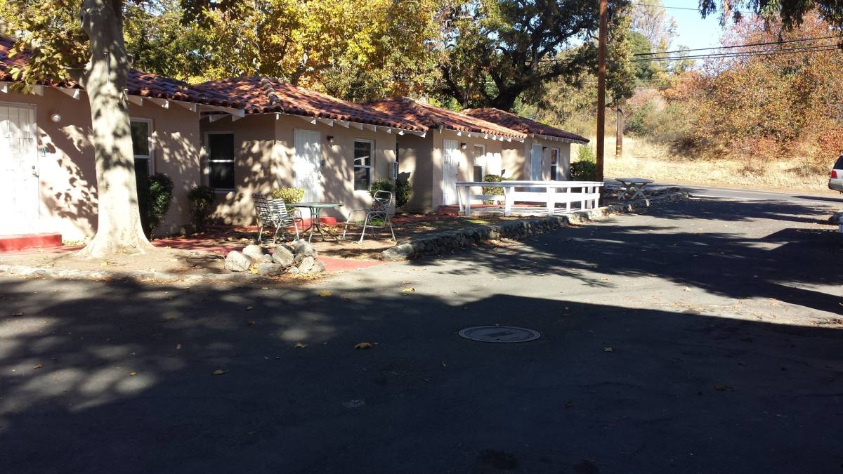 House for rent at 13961 Lakeshore, Clearlake, CA 95422