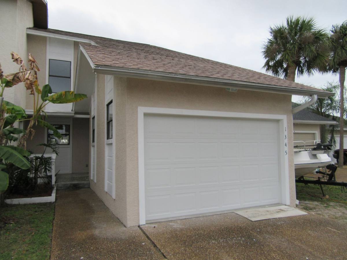 Townhouse for rent at 1345 Capri Dr, Panama City, FL 32405