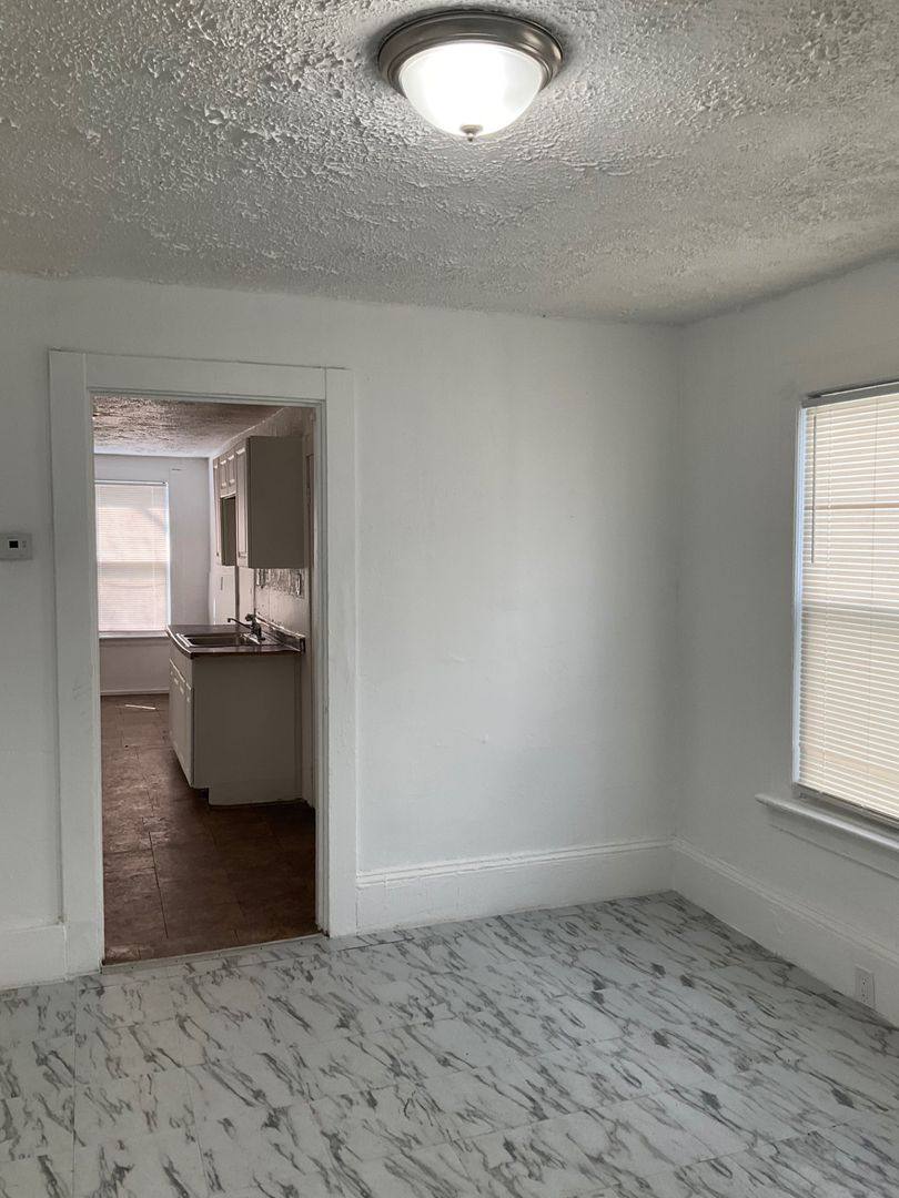 Apartment for rent at 5700 Luther Ave, Cleveland, OH 44103