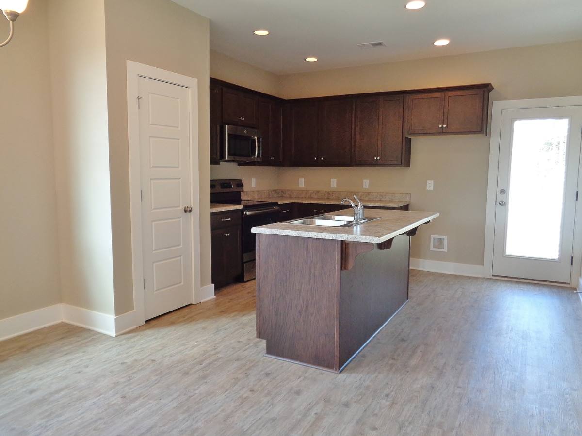 Townhouse for rent at 602 The Heights Lane, Calera, AL 35040