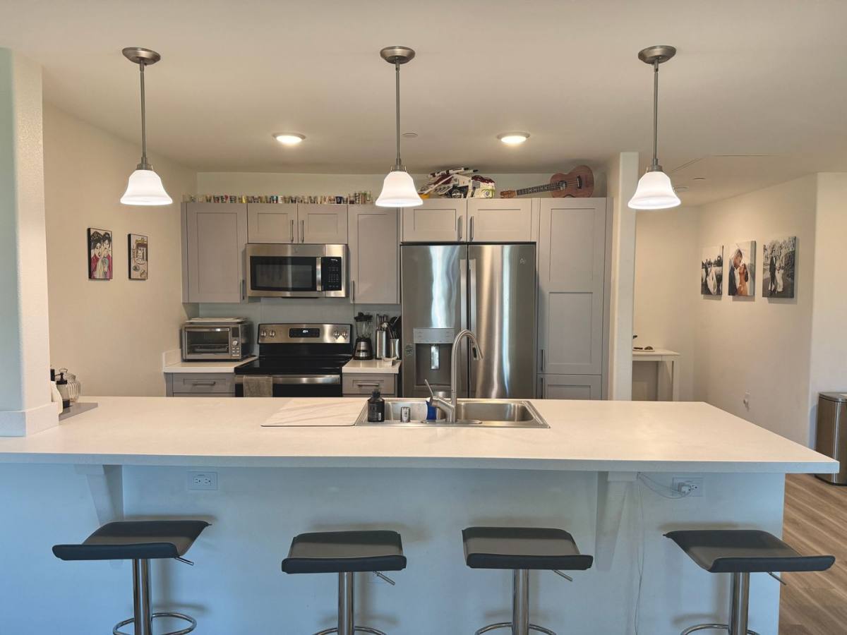 Townhouse for rent at 94-1188 Kalahikiola Dr, Waipahu, HI 96797