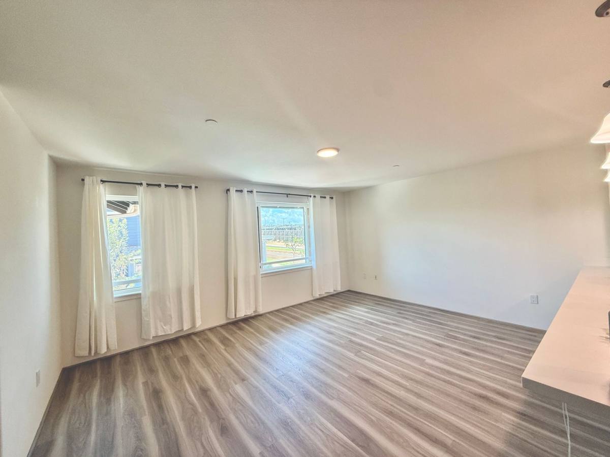 Townhouse for rent at 94-1188 Kalahikiola Dr, Waipahu, HI 96797