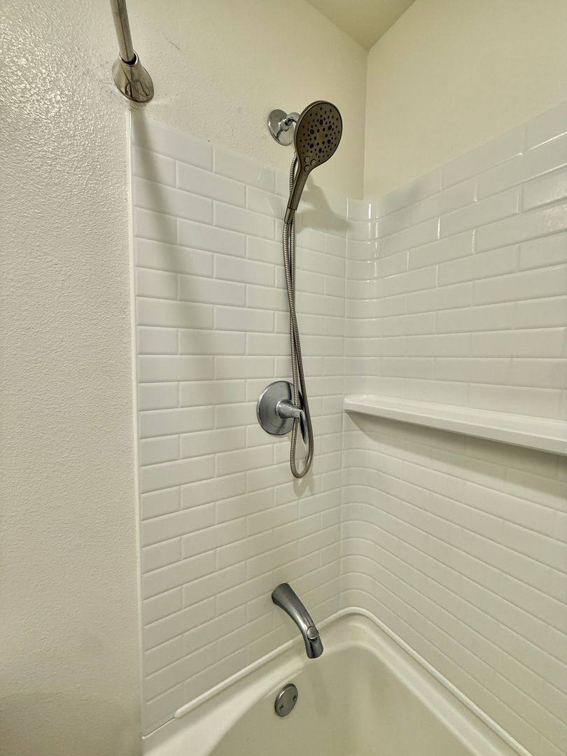Townhouse for rent at 94-1188 Kalahikiola Dr, Waipahu, HI 96797