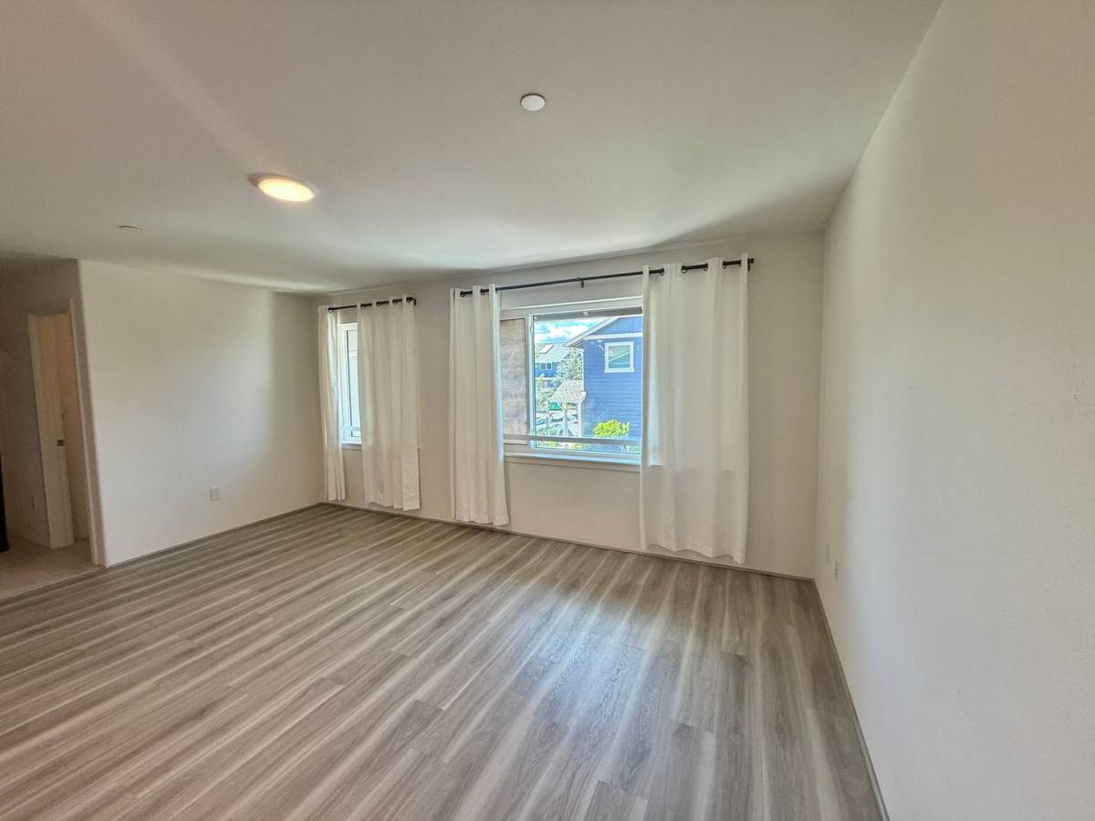 Townhouse for rent at 94-1188 Kalahikiola Dr, Waipahu, HI 96797