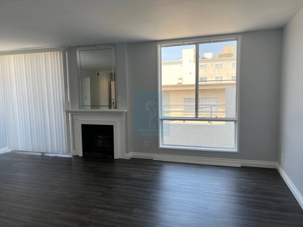 Apartment for rent at 11857 Texas Ave, Los Angeles, CA 90025