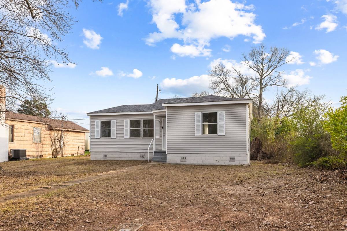House for rent at 829 51st St Ensley, Birmingham, AL 35208