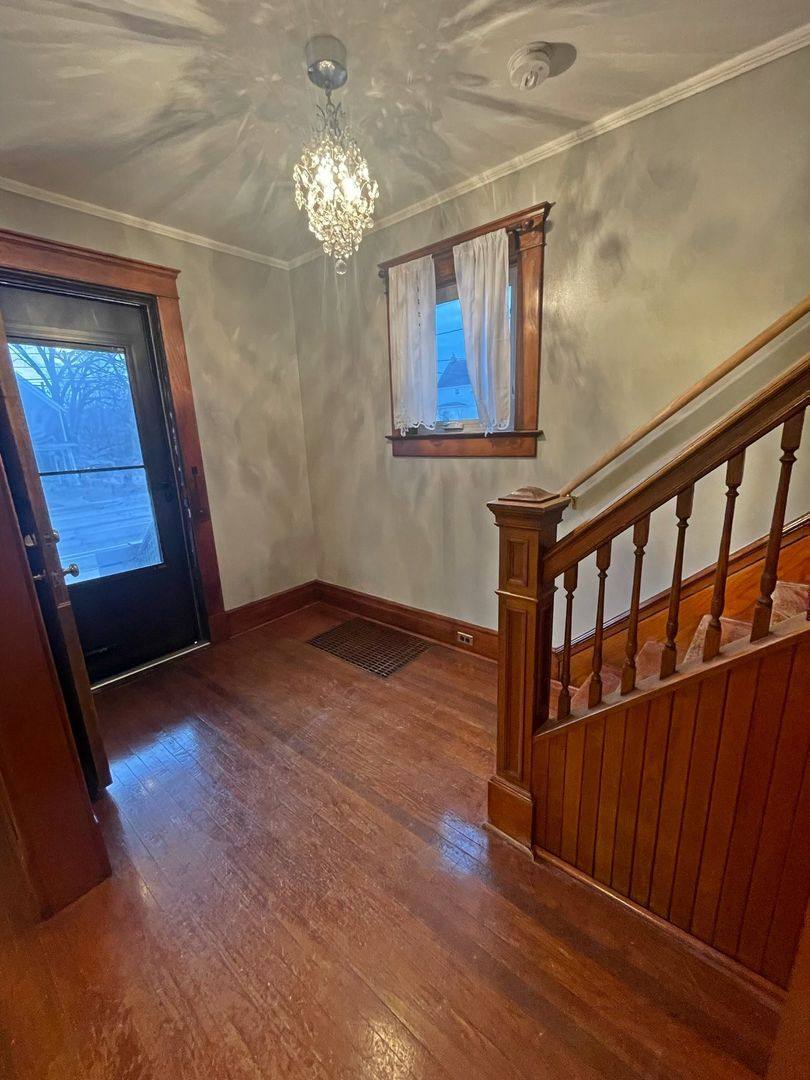 House for rent at 712 S Main St, Ann Arbor, MI 48103