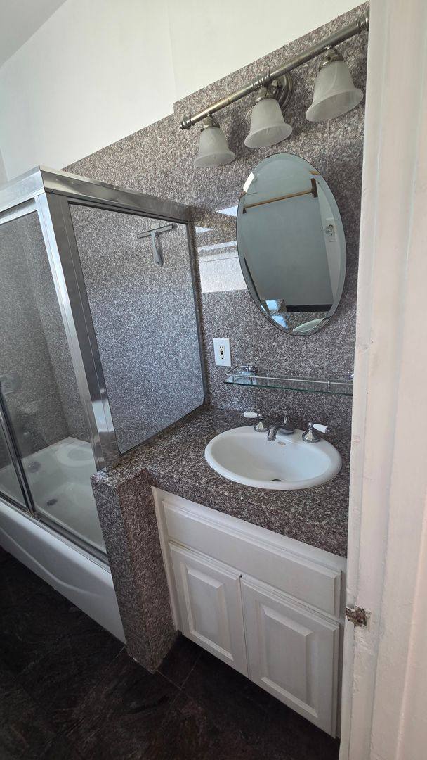 Apartment for rent at 1435 S Beacon St, San Pedro, CA 90731