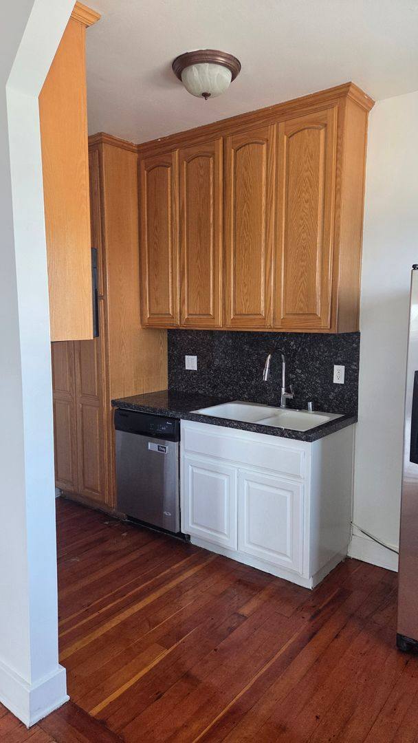 Apartment for rent at 1435 S Beacon St, San Pedro, CA 90731