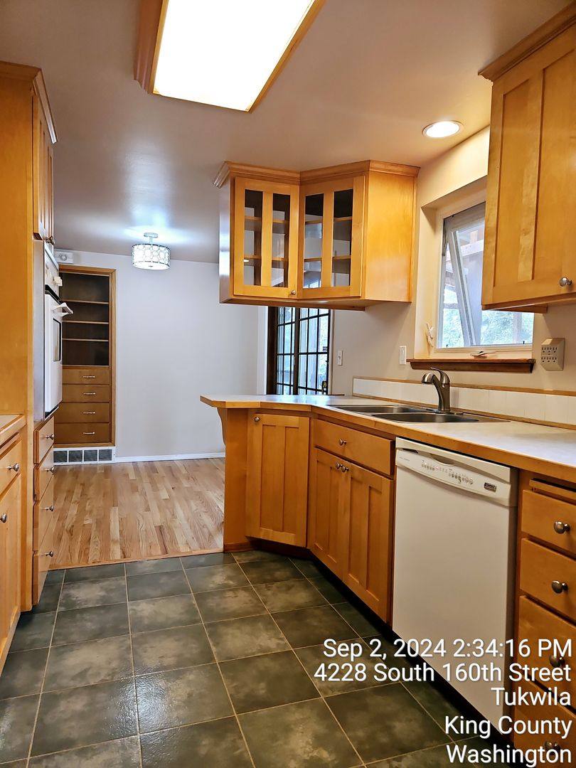 House for rent at 4228 S 160th St, Seattle, WA 98188