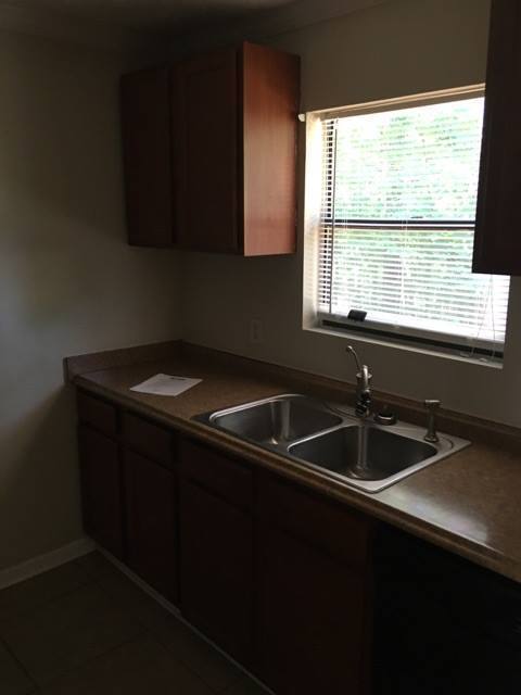 House for rent at 3862 Shane Court, Ellenwood, GA 30294