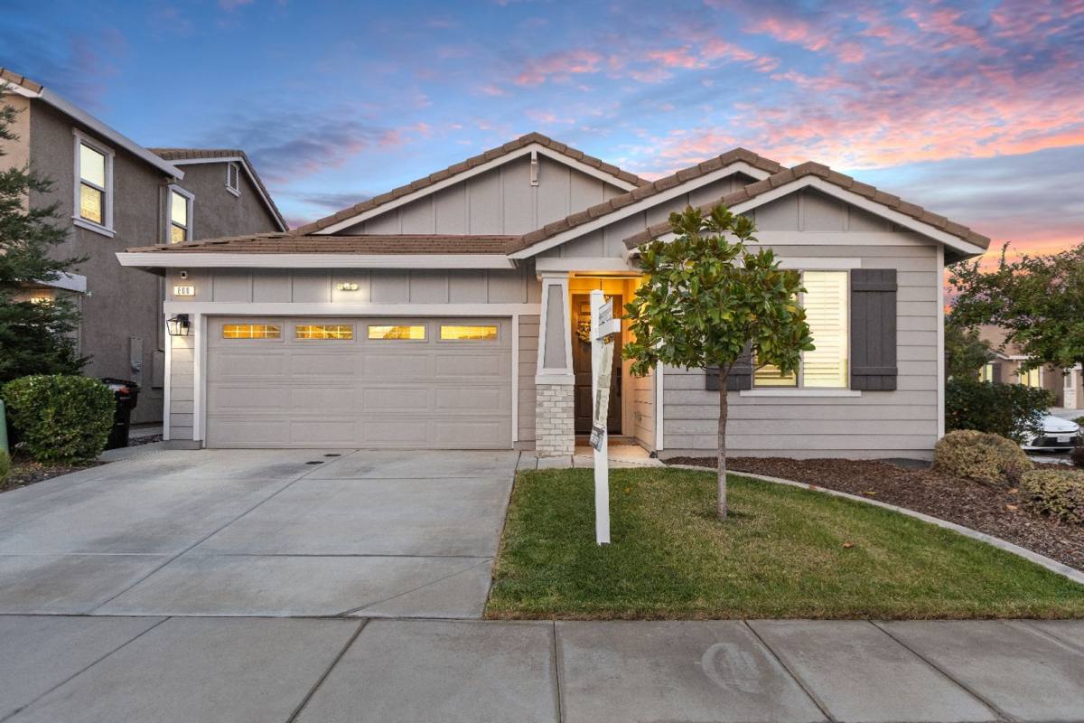 House for rent at 800 Daggerwing Court, Roseville, CA 95747