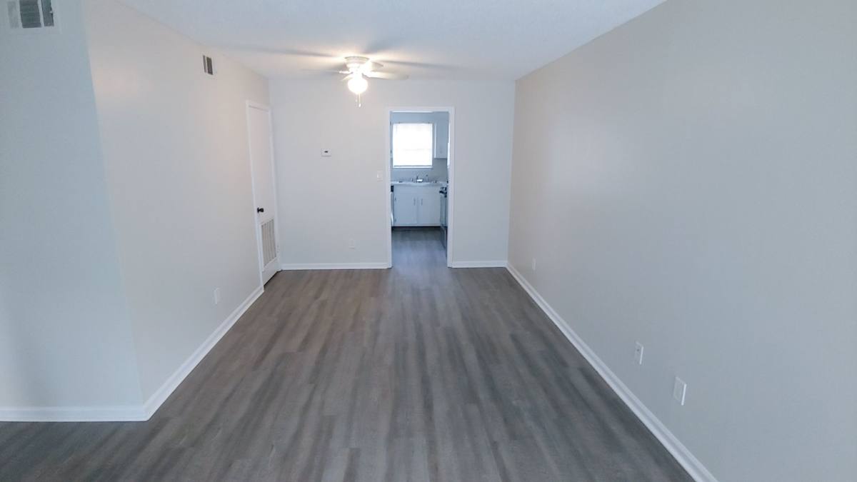 Apartment for rent at 404 8th Ave NE, Tuscaloosa, AL 35404