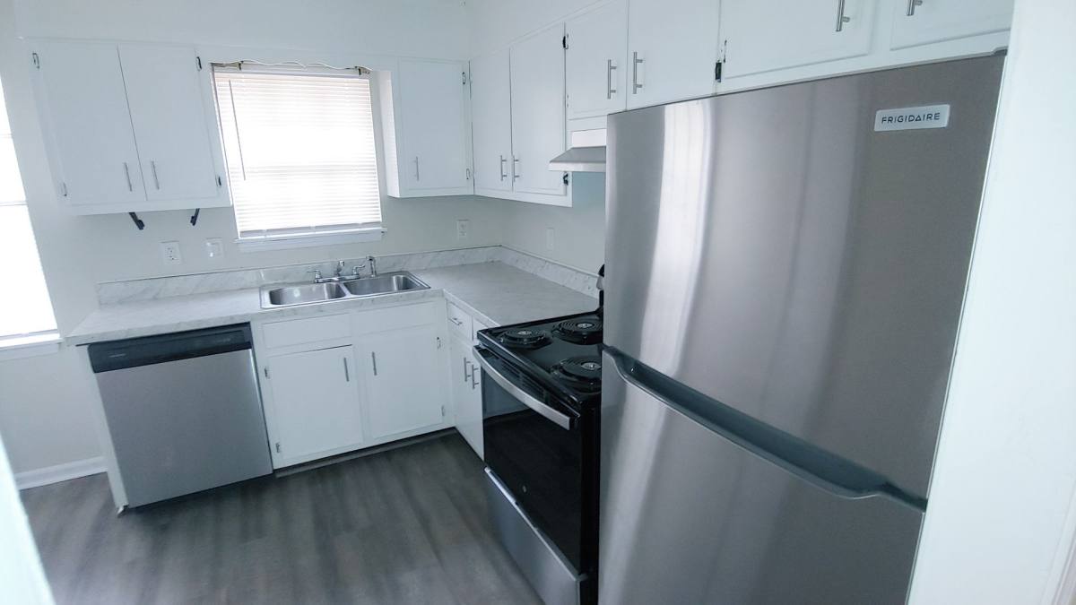 Apartment for rent at 404 8th Ave NE, Tuscaloosa, AL 35404