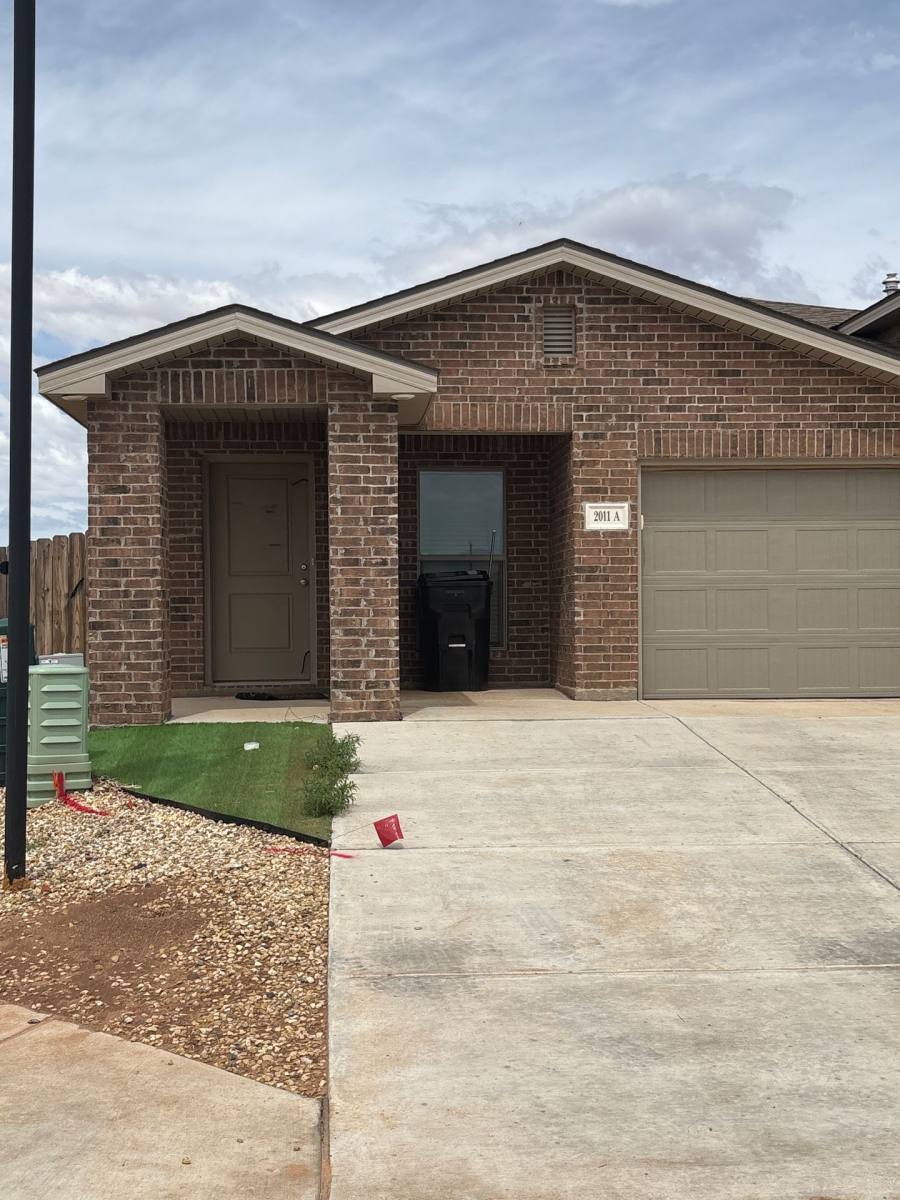 Apartment for rent at 2011 Corpus Ave, Wolfforth, TX 79382
