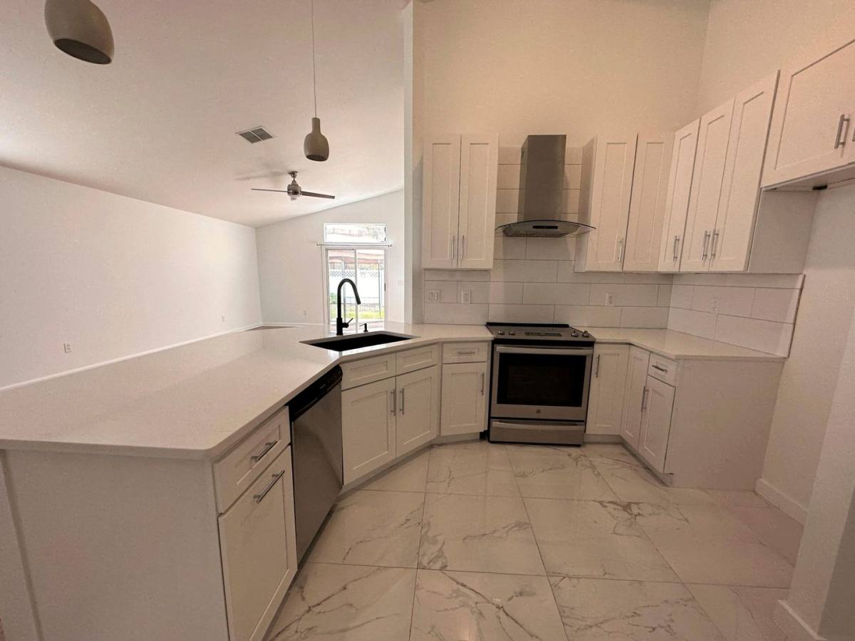 House for rent at 760 S Lilac Loop, Saint Johns, FL 32259