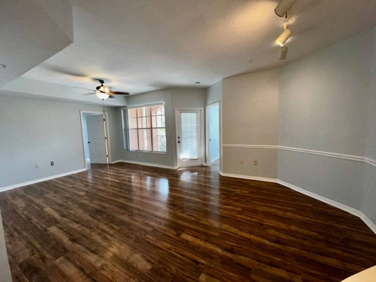 Condo for rent at 5554 Metrowest Blvd Bldg #4, Orlando, FL 32811