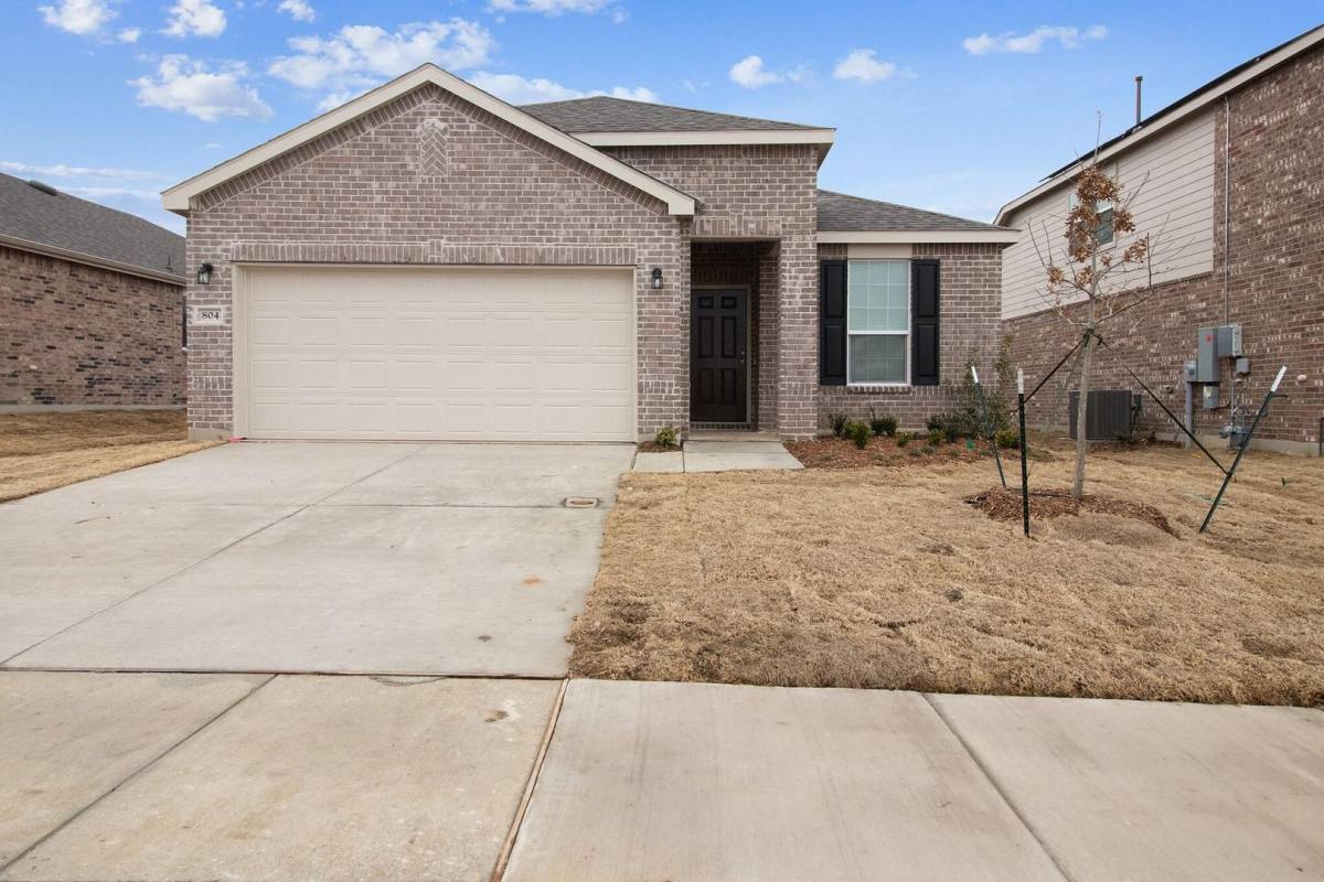 House for rent at 804 Cormorant St, Princeton, TX 75407