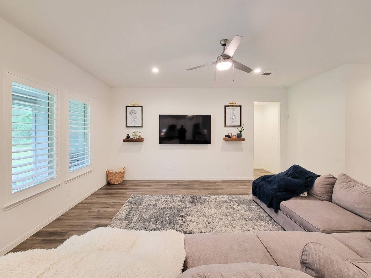 House for rent at 129 Jim Hall Lane, New Waverly, TX 77358