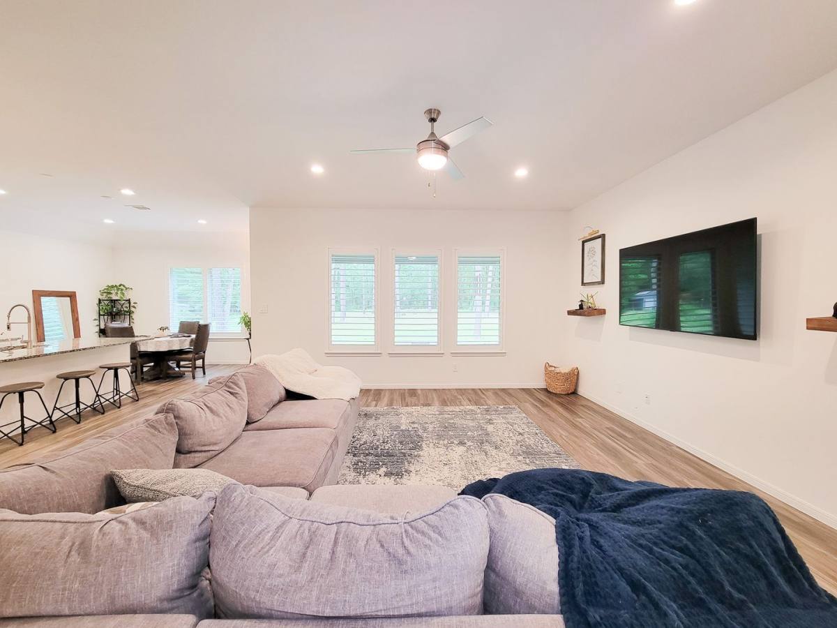 House for rent at 129 Jim Hall Lane, New Waverly, TX 77358