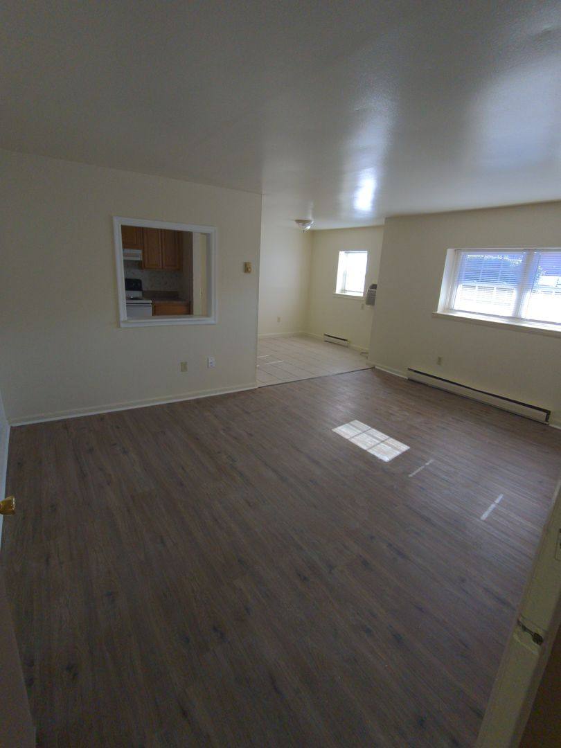 Apartment for rent at 1975 Mack Blvd, Allentown, PA 18103