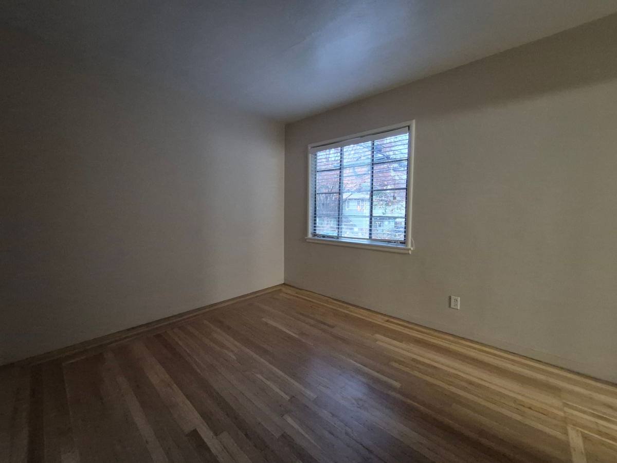 Apartment for rent at 2323 H St, Sacramento, CA 95816