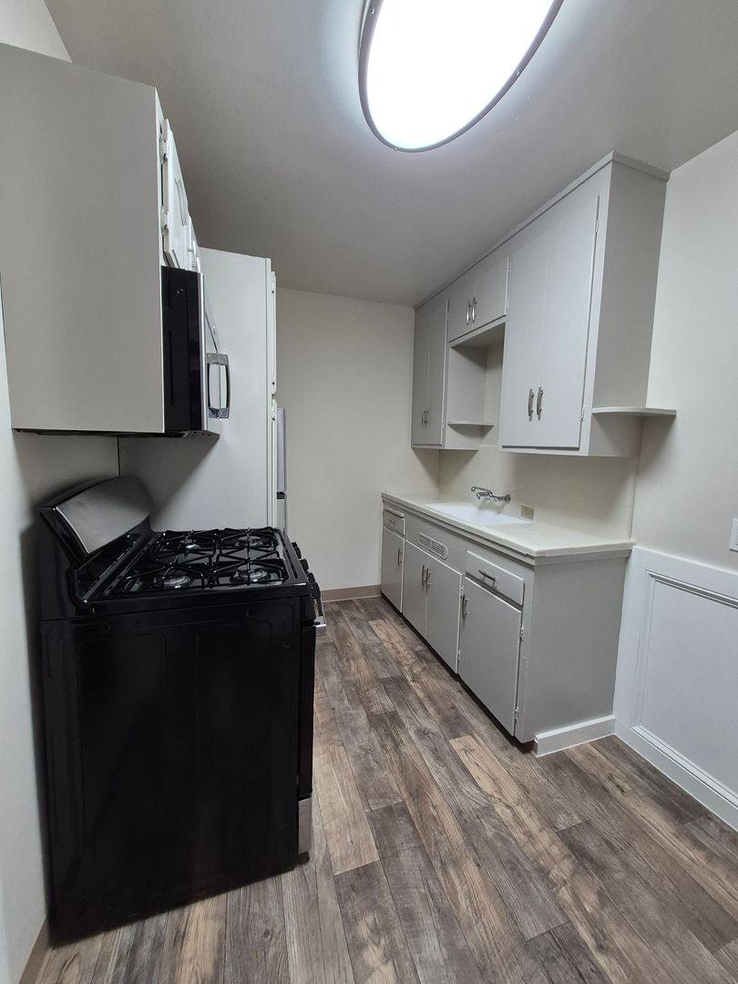 Apartment for rent at 2323 H St, Sacramento, CA 95816